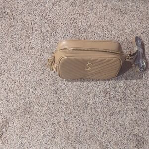 Elegant Tan Quilted Crossbody Bag